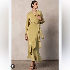 Veiled Collection Shereen Wrap Front Satin Maxi Dress Cyprus Green Size M